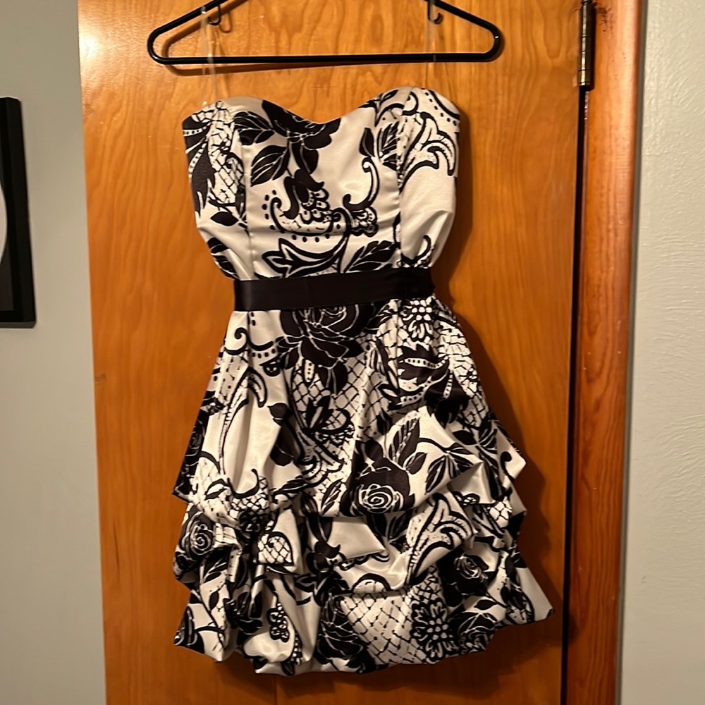 Worn once! Strapless dress